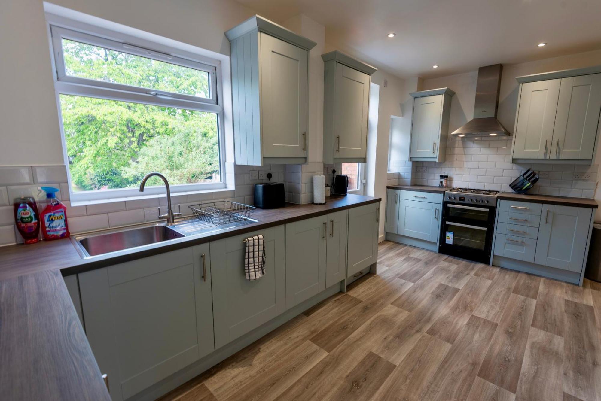 Double Room In Refurbished 5 Bed Home With Wifi And Tv BW Room 4 Σόλιχαλ Εξωτερικό φωτογραφία